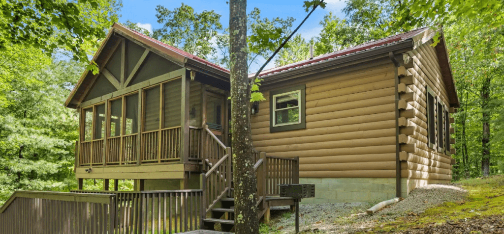 City Slicker Getaway- Outside | Scenic Cabin Rentals